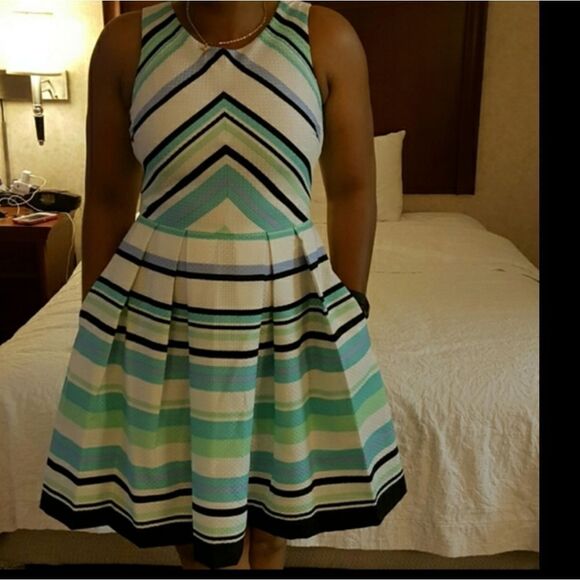 BRAND NEW DANNY AND NICOLE SPEARMINT MULTI STRIPE A-LINE DRESS - Picture 14 of 15